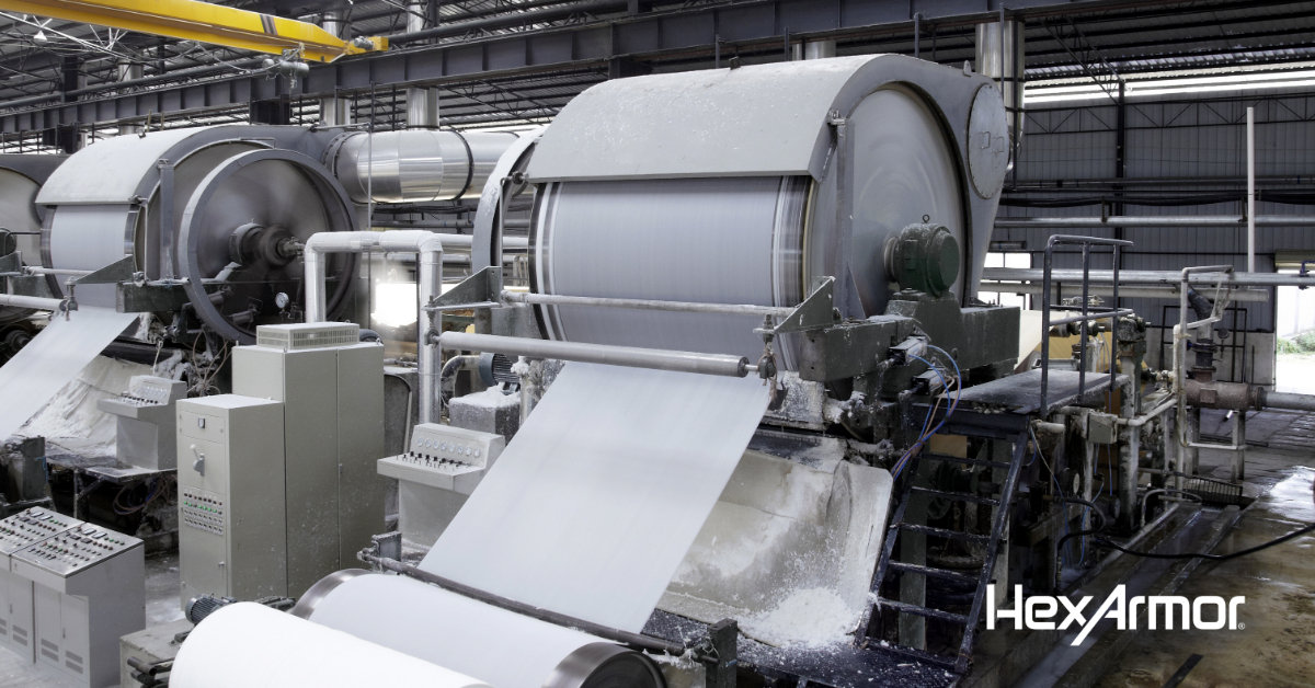 Worker protected during blade change | Pulp & paper safety