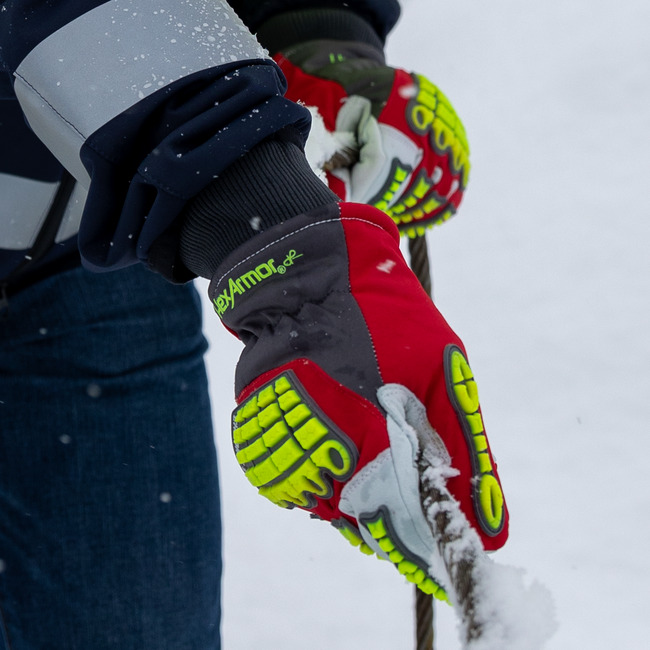 Chrome SLT 4073W winter impact gloves as they might appear on your hands.