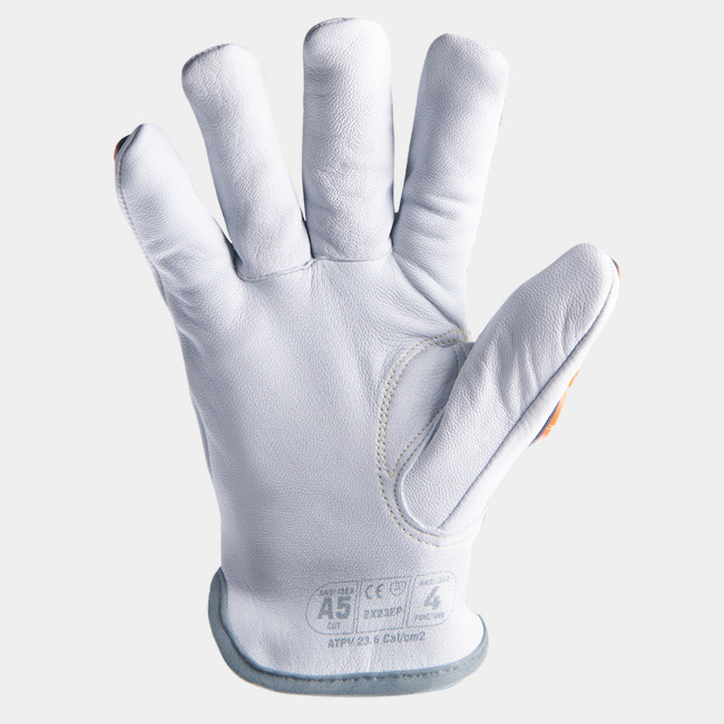 Palm view of Chrome SLT 4060 safety gloves showing the goatskin leather palm.